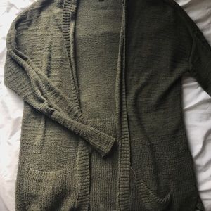 American Eagle sweater